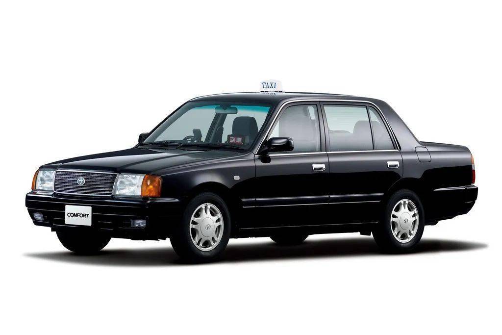 皇冠信用盘平台出租_完美诠释什么叫开不坏的丰田皇冠信用盘平台出租,TLV的丰田皇冠Comfort和Sedan模型试玩