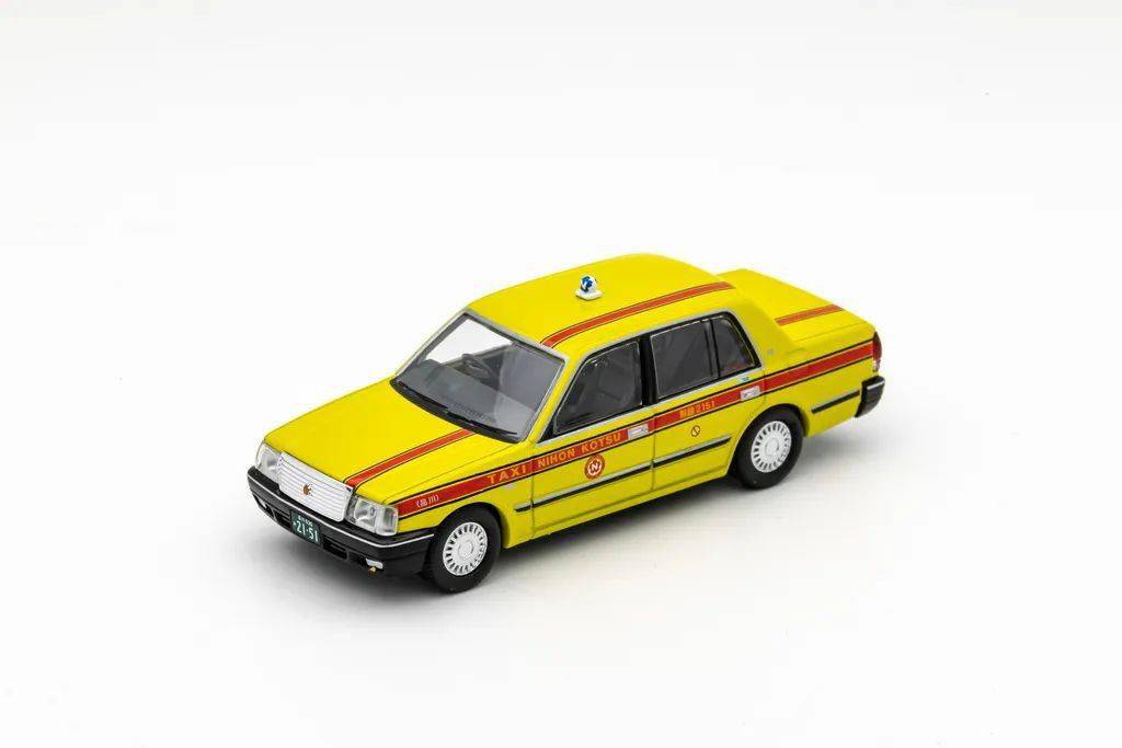 皇冠信用盘平台出租_完美诠释什么叫开不坏的丰田皇冠信用盘平台出租,TLV的丰田皇冠Comfort和Sedan模型试玩