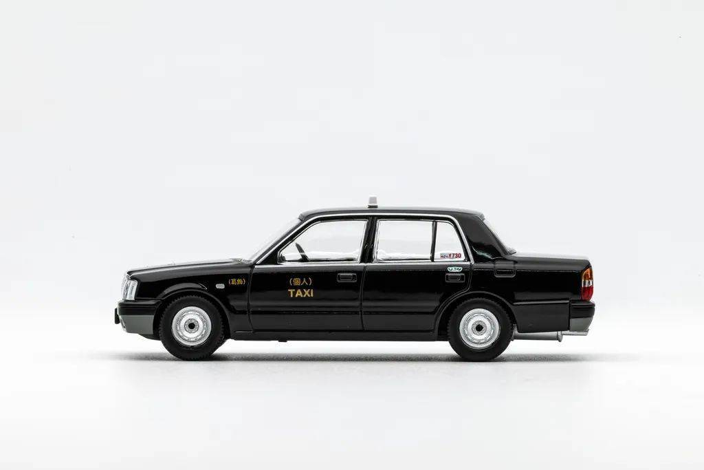 皇冠信用盘平台出租_完美诠释什么叫开不坏的丰田皇冠信用盘平台出租,TLV的丰田皇冠Comfort和Sedan模型试玩