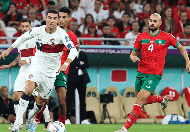 新2足球网址_C罗为自己辩解!来沙特想体验新足球新2足球网址,他走错了一步,含泪赚2亿欧