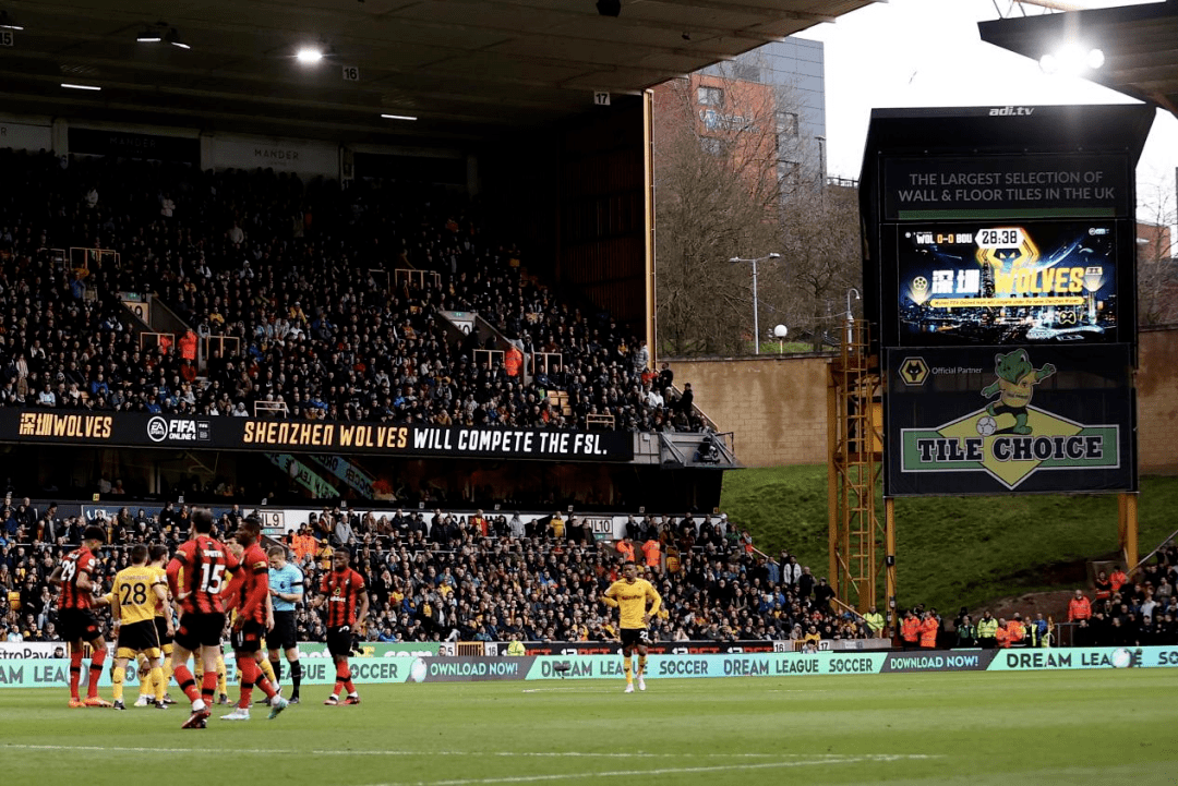 皇冠电竞足球_对话复星体育副总裁藤菲菲:拥抱电竞是传统体育的破局之路