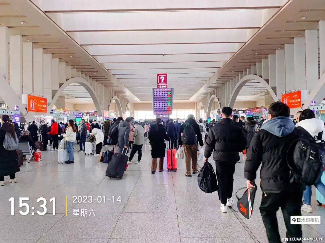 皇冠足球平台在哪里注册_春运客流暴涨:12306热了皇冠足球平台在哪里注册,这些品牌火了