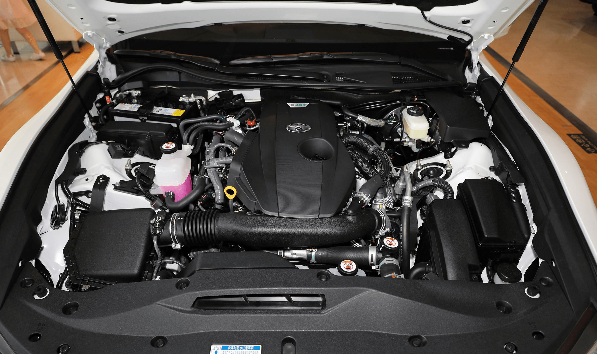 皇冠信用盘怎么弄_2022广州车展探馆:详细解读全新一代丰田皇冠