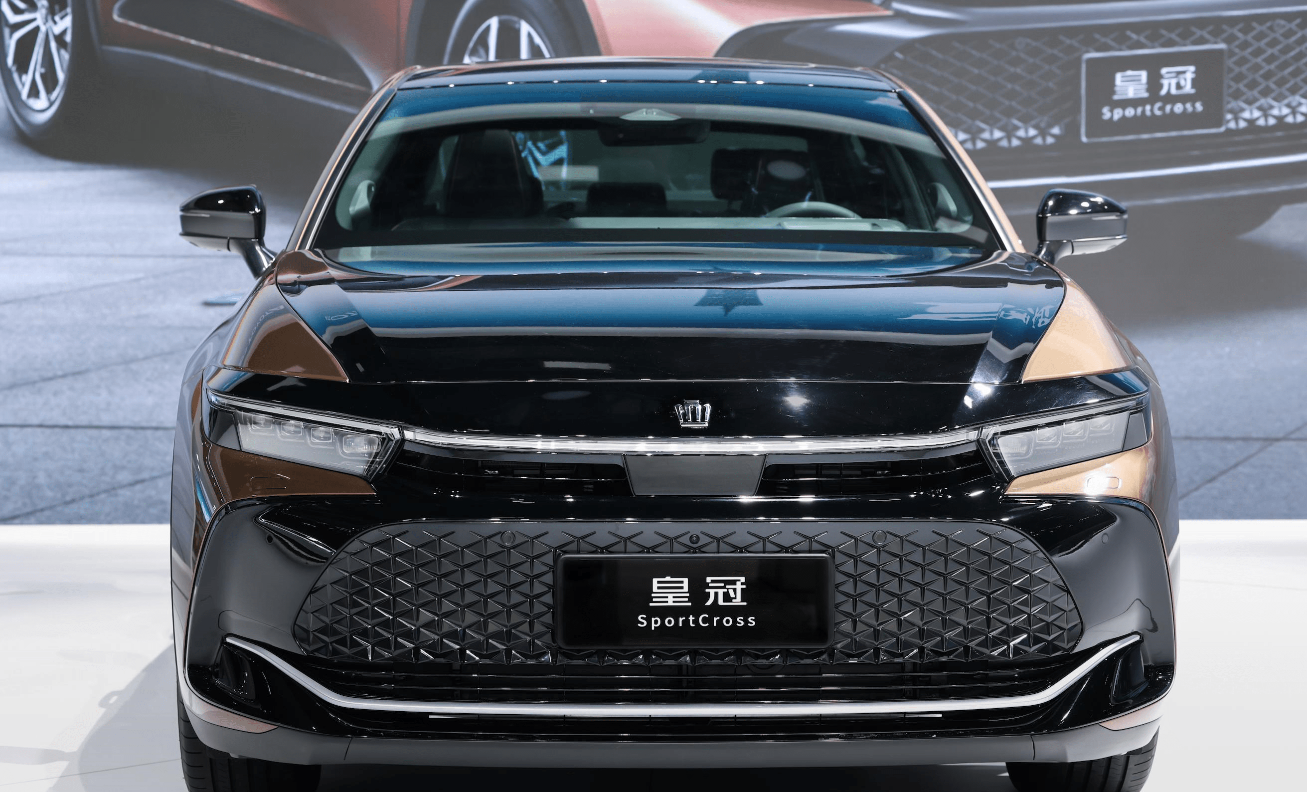 皇冠信用盘在线申请_36.90万起售皇冠信用盘在线申请,丰田皇冠SportCross来了,广州车展开启预售