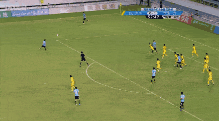 足球比赛外围买球网站_大连一方1人惊艳1人业余!“项链哥”升级2.0版足球比赛外围买球网站,自己堵死国足路