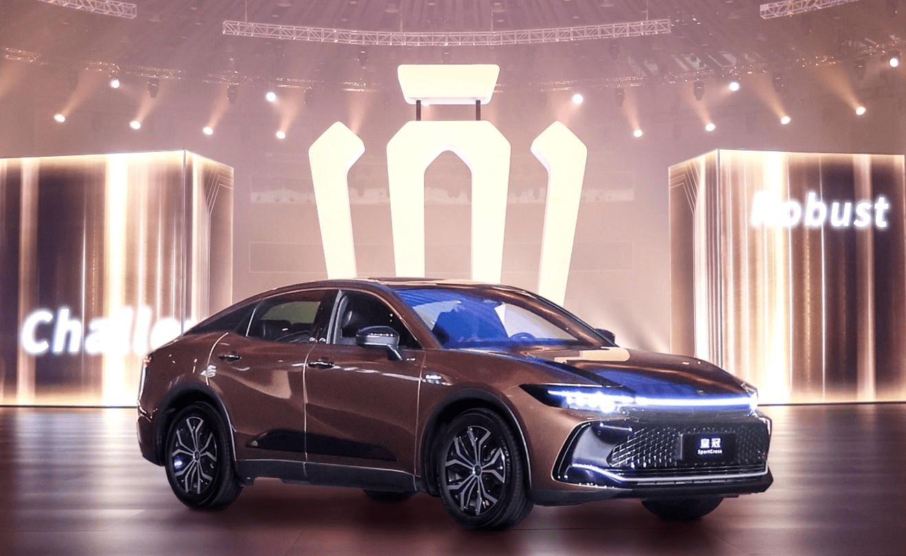 皇冠信用盘怎么弄_新一代丰田皇冠轿车将引入国内皇冠信用盘怎么弄,外观前卫个性,全系搭载混动系统