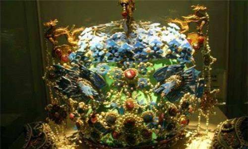 怎么弄皇冠信用_世界五大凤冠:西方3顶太寒酸怎么弄皇冠信用,中国2顶太奢华,慈禧的贵气十足