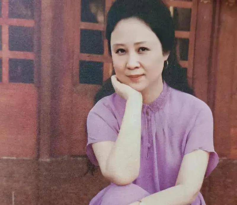 皇冠信用怎么弄_琼瑶丈夫平鑫涛皇冠信用怎么弄,怎样白手起家打造半世纪出版王国?(三)