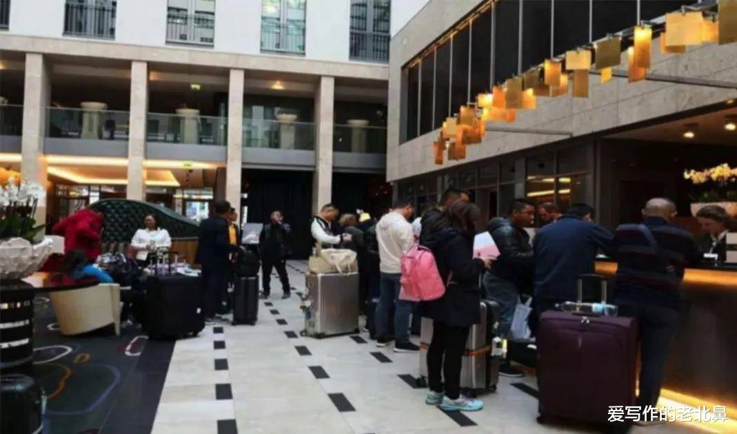 皇冠信用盘需要押金吗_为什么感觉现在很多酒店不要押金皇冠信用盘需要押金吗,只收房费了?