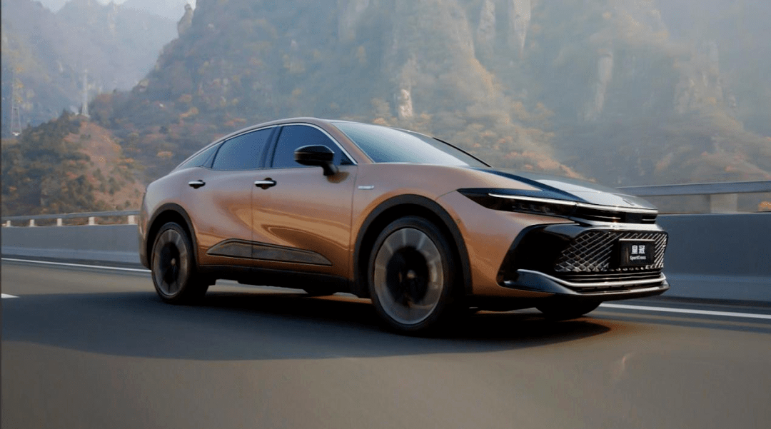 皇冠信用盘怎么弄_在这个逐风的时代皇冠信用盘怎么弄,皇冠SportCross飒了起来