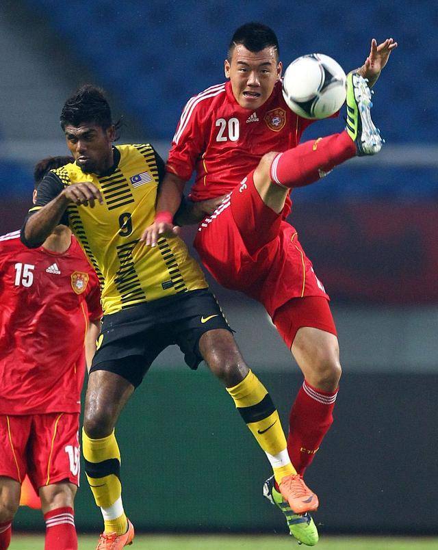 皇冠信用网出租足球_大器晚成!老广州队31岁进入国家足球队皇冠信用网出租足球,曾被誉为郑智的接班人