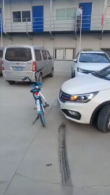 怎么开皇冠信用盘_爆笑GIF:U盘坏了打不开怎么办?学会这招怎么开皇冠信用盘,1分钟搞定!