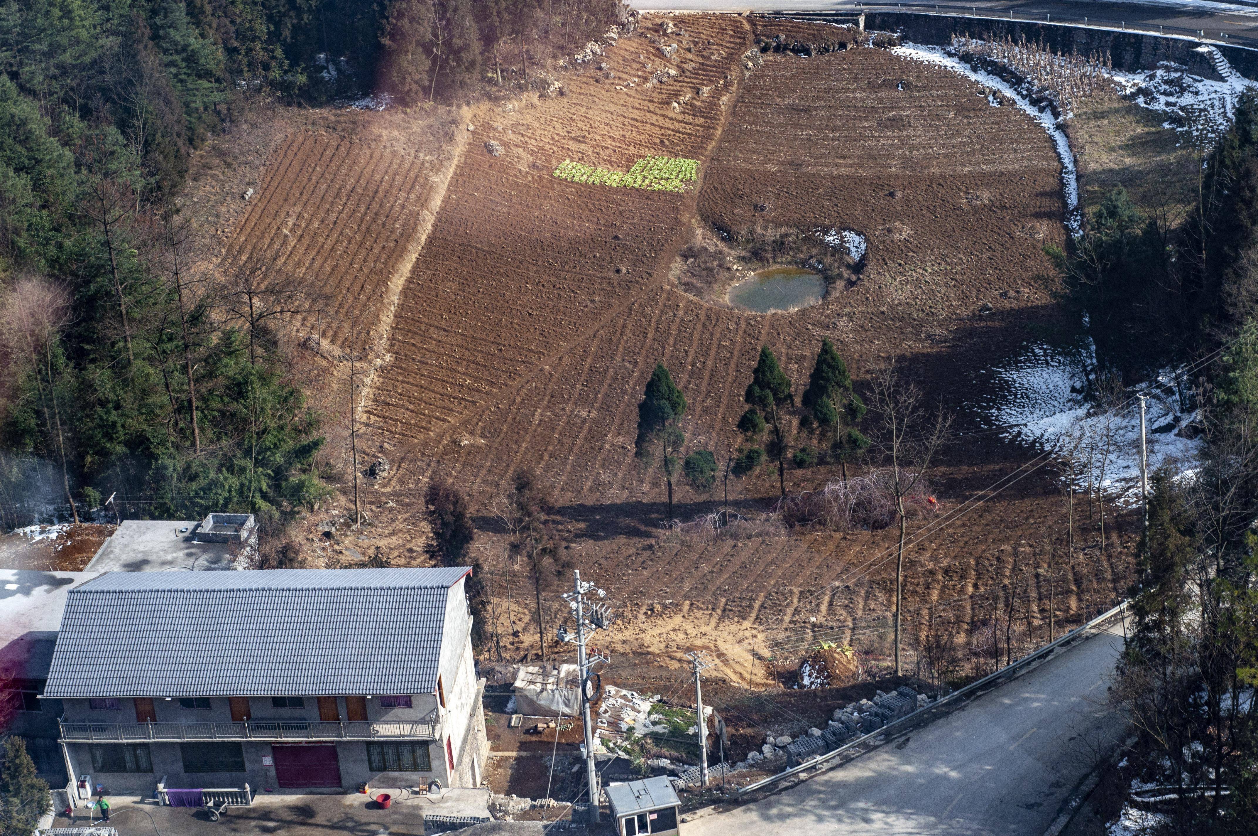 皇冠登一登二登三区别_一步登仙的感觉莫过如此吧皇冠登一登二登三区别,恩施大峡谷缆车代步登绝顶!心旷神怡