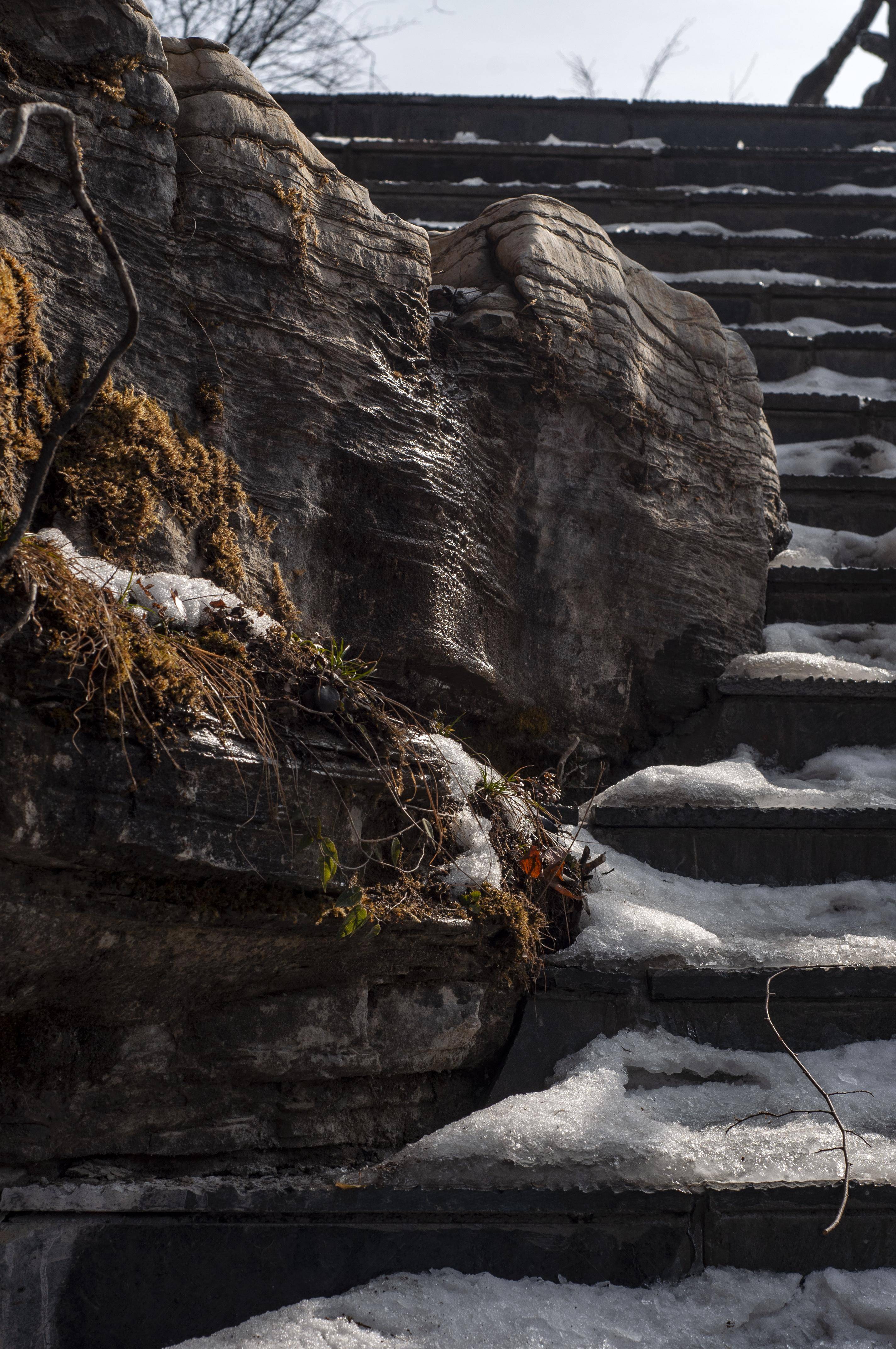 皇冠登一登二登三区别_一步登仙的感觉莫过如此吧皇冠登一登二登三区别,恩施大峡谷缆车代步登绝顶!心旷神怡