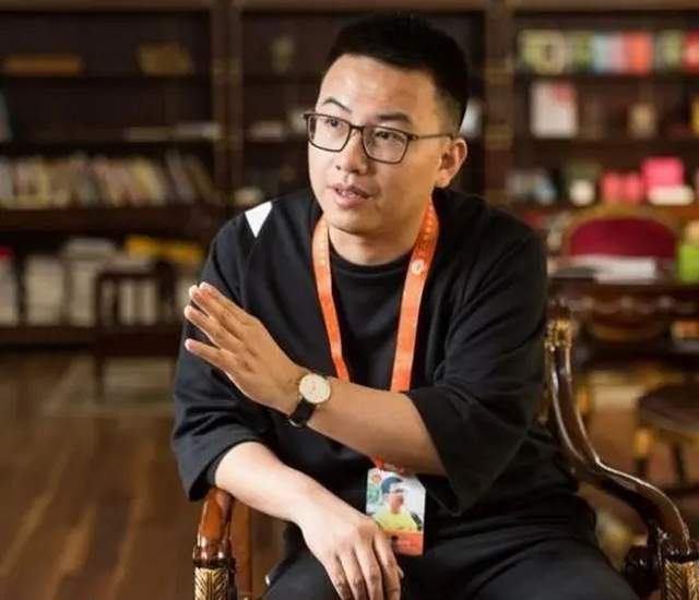 正版皇冠信用代理_湖南岳麓“80后大黑马”:24岁创办公司正版皇冠信用代理,A股上市,年入501012万