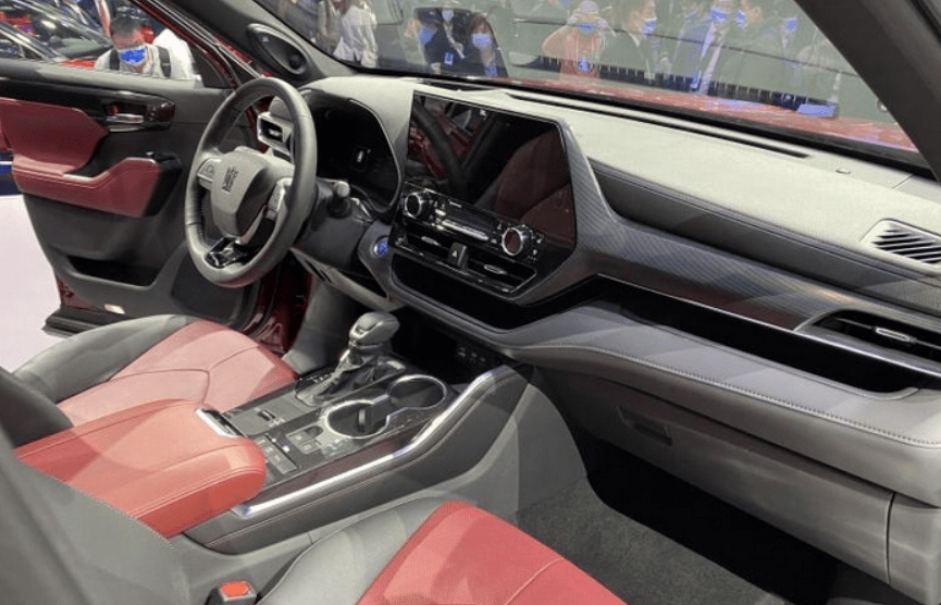 如何申请皇冠信用盘_中大型SUV一汽丰田皇冠陆放如何申请皇冠信用盘,内外兼优值得选购