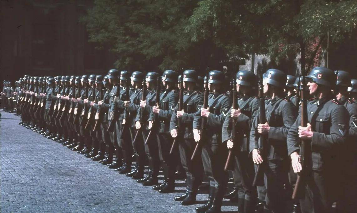 皇冠信用盘注册网址_二战德国外交有多强?联英国拉苏联搞3层同盟皇冠信用盘注册网址,离胜利只差1个盟友