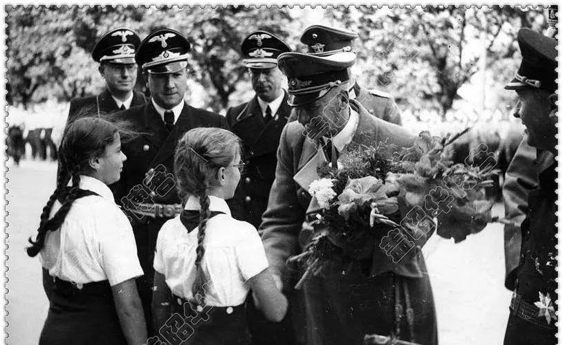 皇冠信用盘注册网址_二战德国外交有多强?联英国拉苏联搞3层同盟皇冠信用盘注册网址,离胜利只差1个盟友