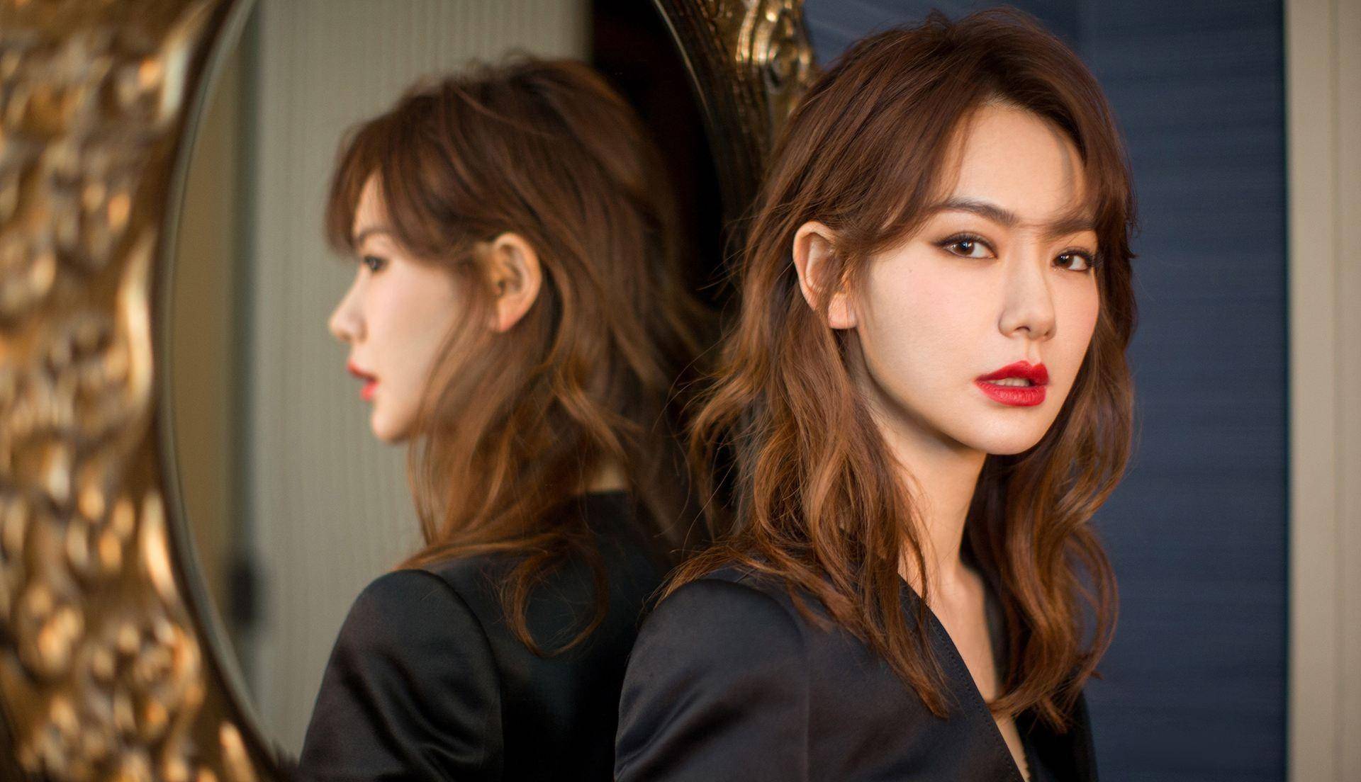 皇冠信用盘正网_四川盛产美女皇冠信用盘正网,5位川妹子女星,个个盘正条顺,甩网红脸一大片