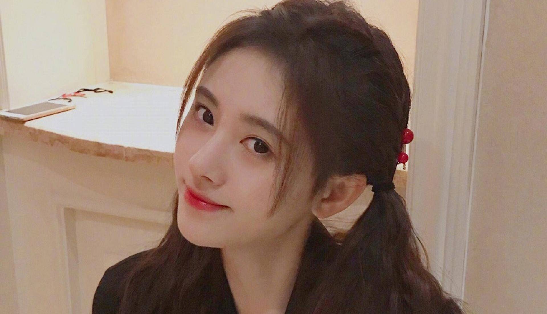 皇冠信用盘正网_四川盛产美女皇冠信用盘正网,5位川妹子女星,个个盘正条顺,甩网红脸一大片