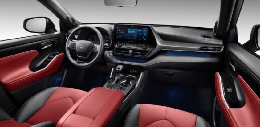 皇冠信用盘在线注册_尊贵座驾体验皇冠信用盘在线注册,彰显一汽丰田皇冠陆放高级格调