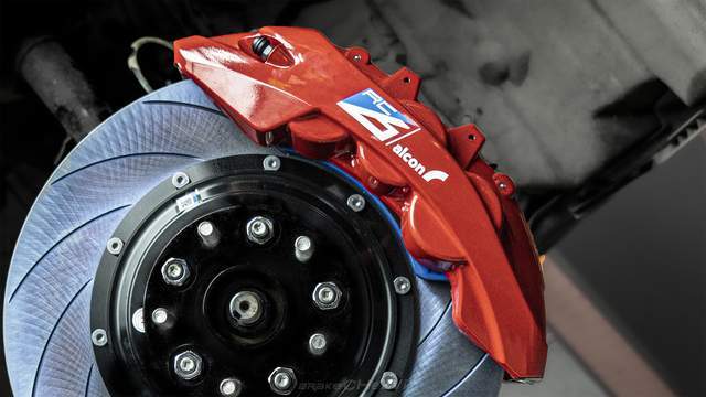 皇冠信用盘在线开户_还是皇冠吗皇冠信用盘在线开户?丰田陆放升级Alcon-Belfe RC6街道刹车