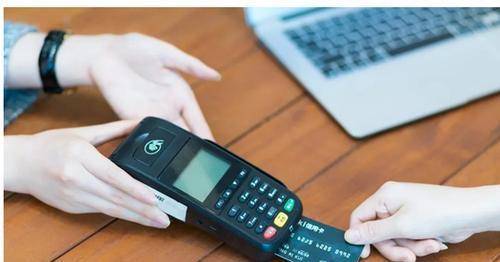 怎么开通皇冠信用盘口_信用卡经常被电话邀请分期怎么开通皇冠信用盘口,不接受的话有没有什么影响?