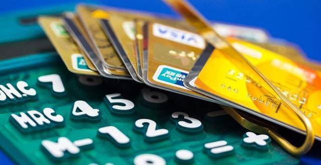 怎么开通皇冠信用盘口_信用卡经常被电话邀请分期怎么开通皇冠信用盘口,不接受的话有没有什么影响?