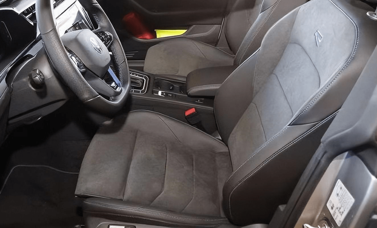 皇冠信用盘怎么弄_全新一代大众CC渲染图曝光皇冠信用盘怎么弄,外观高调升级,换装RS同款2.9T