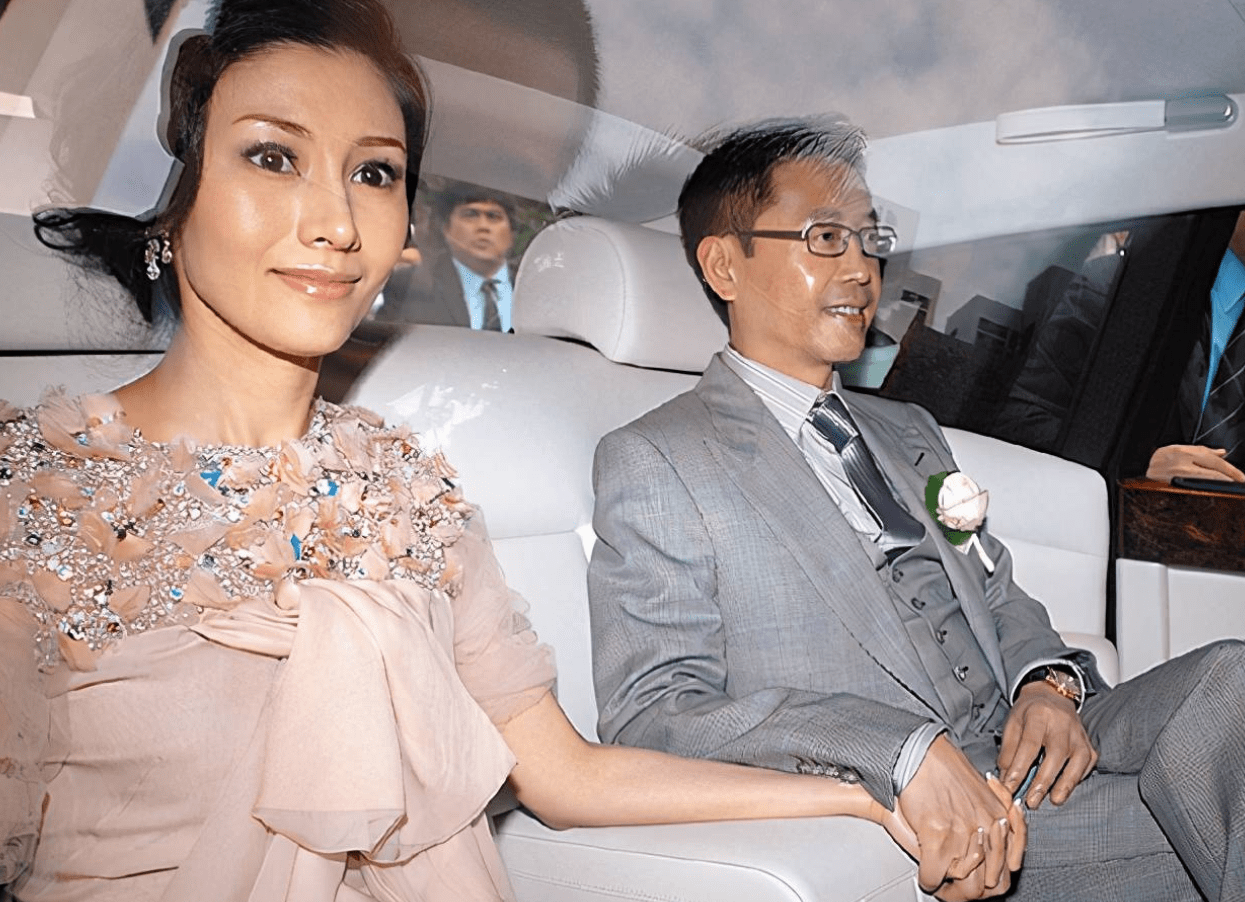 皇冠信用盘怎么开账号_李嘉欣每月2百万生活费皇冠信用盘怎么开账号,甘比的包就2百万,何超琼戴1千万皇冠