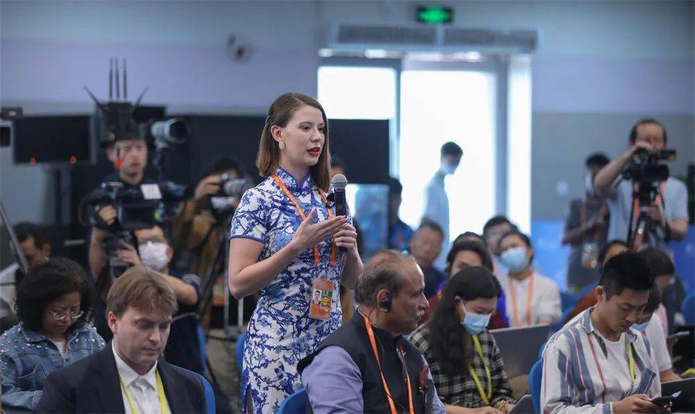 皇冠信用盘登123出租_实录:“蓬勃兴起正当时——海南全面深化改革开放五年来进展成效”首场新闻发布会