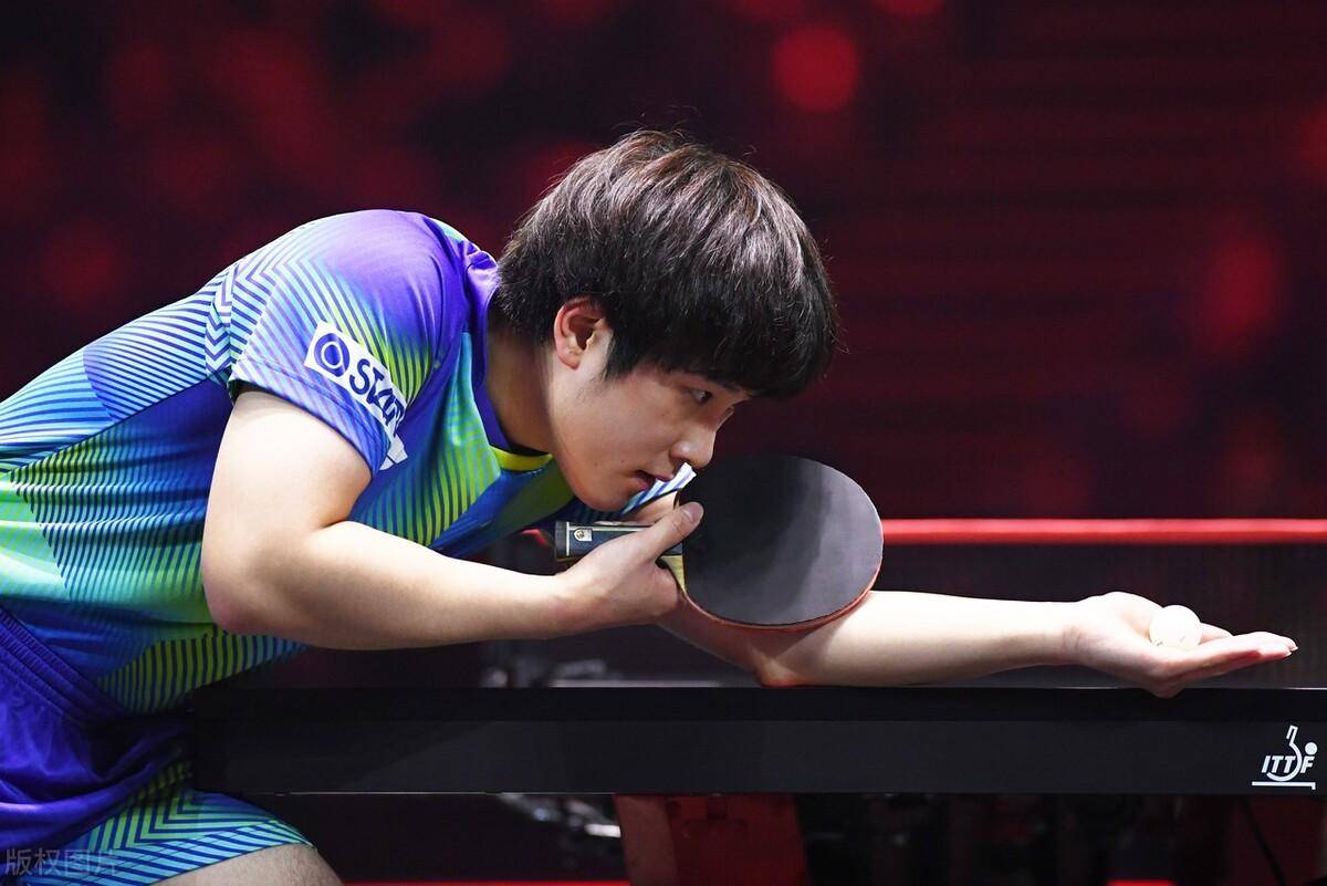 皇冠信用盘登1,登2,登3出租_张本智和第一冠!11比4轻取世界第5皇冠信用盘登1,登2,登3出租,吉村真晴宝刀不老连赢2分