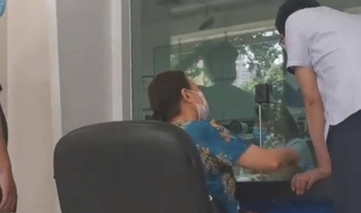 怎么开通皇冠信用盘盘口_河南老人15年在银行存120万怎么开通皇冠信用盘盘口,儿子结婚取钱,银行:你还倒欠13万