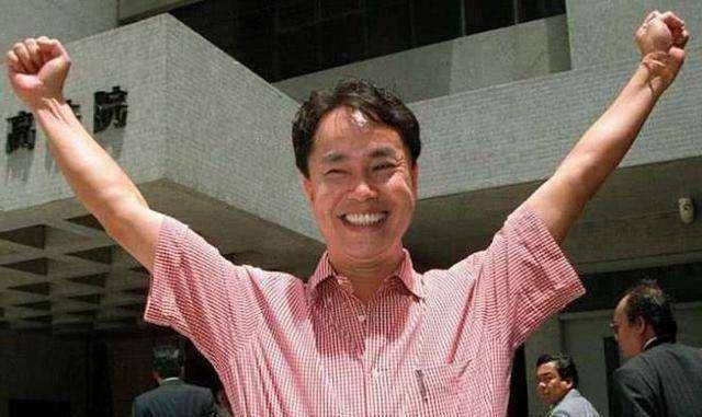 如何申请到皇冠信用_张子强谈判到一半如何申请到皇冠信用,为何警察来敲门?看李嘉诚如何化解信用危机!