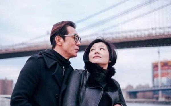 皇冠登一登二登三区别_揭秘赵本山不再登电视舞台皇冠登一登二登三区别,却登地方舞台之谜,只因一个女人!