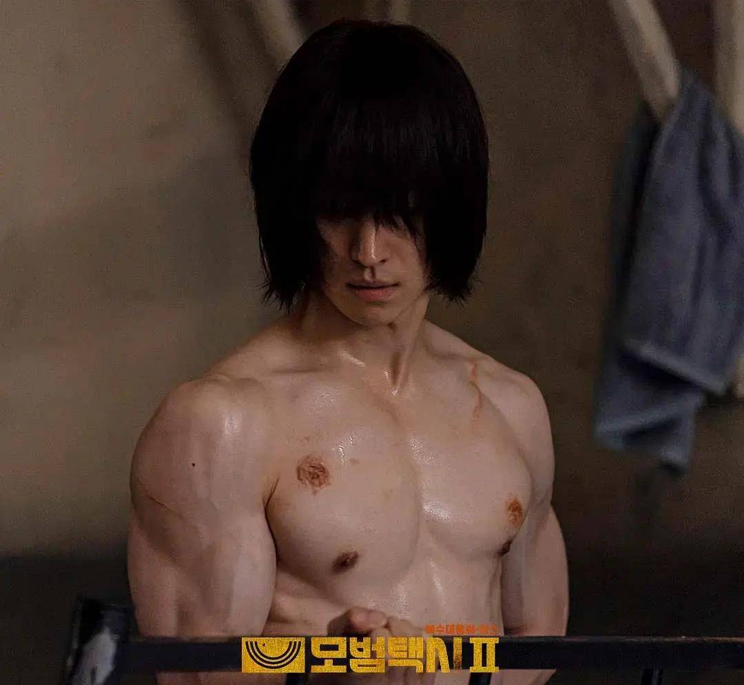 皇冠信用网出租代理_爽剧《模范出租车》收视率一骑绝尘皇冠信用网出租代理,结局破20%确定制作第三季