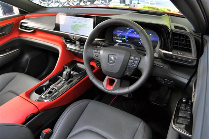 怎么注册皇冠信用盘_造型酷似法拉利怎么注册皇冠信用盘,全新丰田皇冠Sport发布,或售40万!