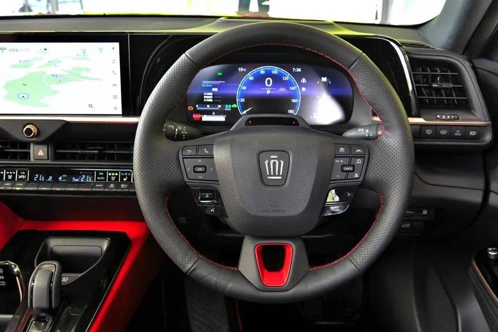 皇冠信用盘平台代理_造型媲美法拉利皇冠信用盘平台代理,2.5L自吸配电机!