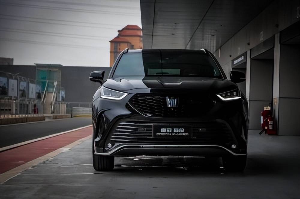 怎么弄皇冠信用盘_想要一款表现力更强的车型怎么弄皇冠信用盘,一汽丰田皇冠陆放更突出