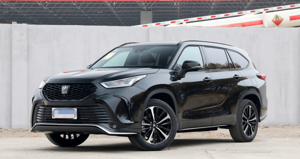 皇冠信用盘在哪里开通_完美绽放品牌实力皇冠信用盘在哪里开通, 一汽丰田皇冠陆放焕新您的驾乘体验