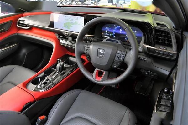 皇冠信用盘结算日_造型媲美法拉利皇冠信用盘结算日!全新丰田皇冠Sport首发:进中国敢卖40万