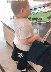 皇冠信用盘怎么弄_轻松一刻:用了这么久的表情包皇冠信用盘怎么弄,今天终于见到真人版了,哈哈哈