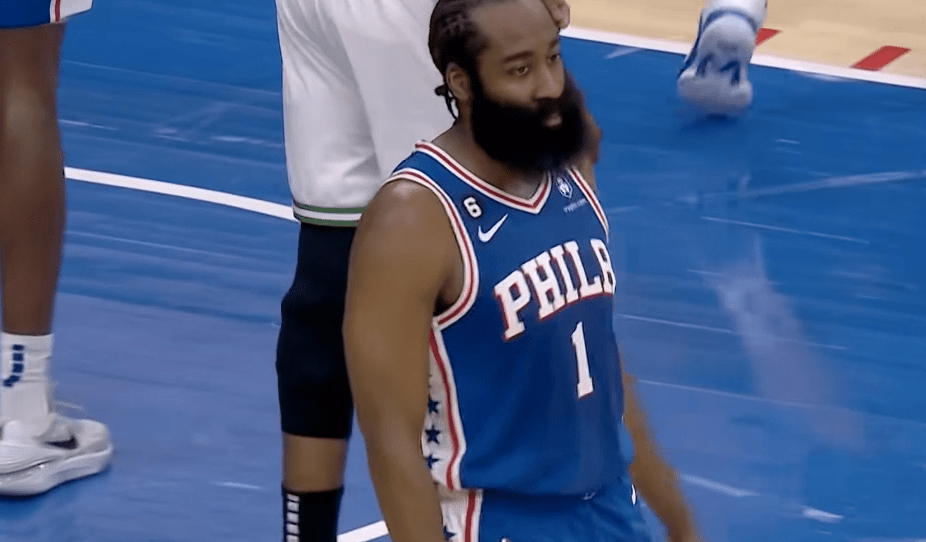 皇冠信用盘登1,登2,登3出租_击碎质疑皇冠信用盘登1,登2,登3出租!哈登单节15+2+4 一人打爆绿军 站帽布罗格登蔑视一笑