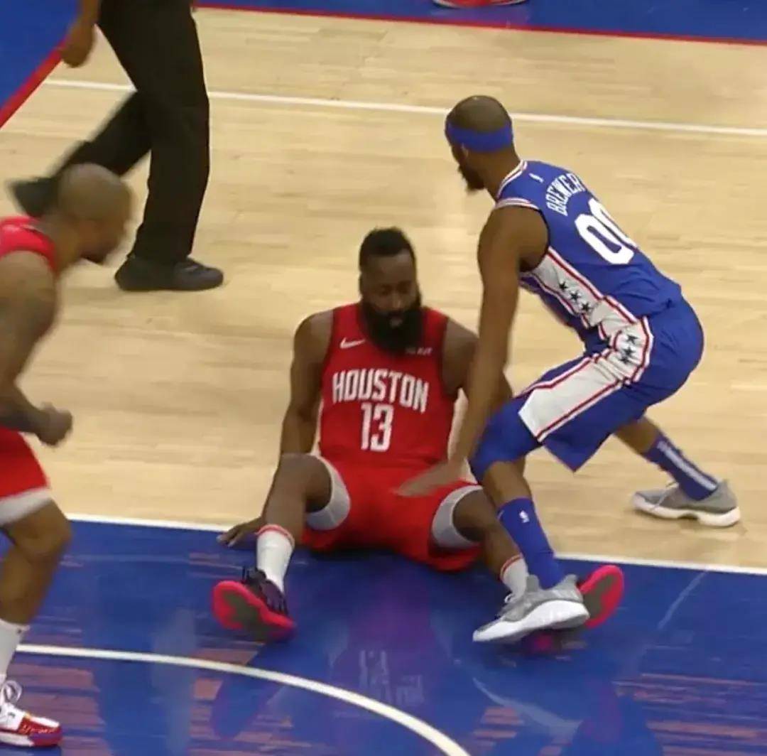 皇冠信用网登1_数字人有意哈登!火箭紧急签约1人皇冠信用网登1,为了留下登哥拼了