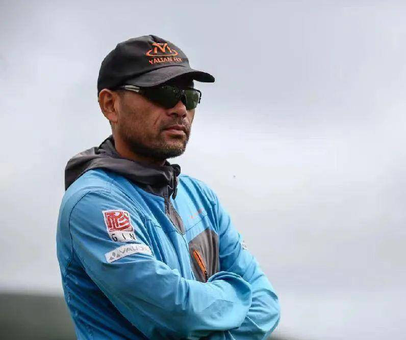 世界杯皇冠信用网会员注册_第18届FAI滑翔伞世界锦标赛将举行世界杯皇冠信用网会员注册,中国飞行员重演顶级滑翔大赛