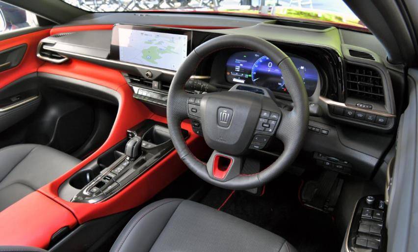 皇冠信用盘平台_侧面造型照搬法拉利皇冠Sport正式首发皇冠信用盘平台,第三季度上市