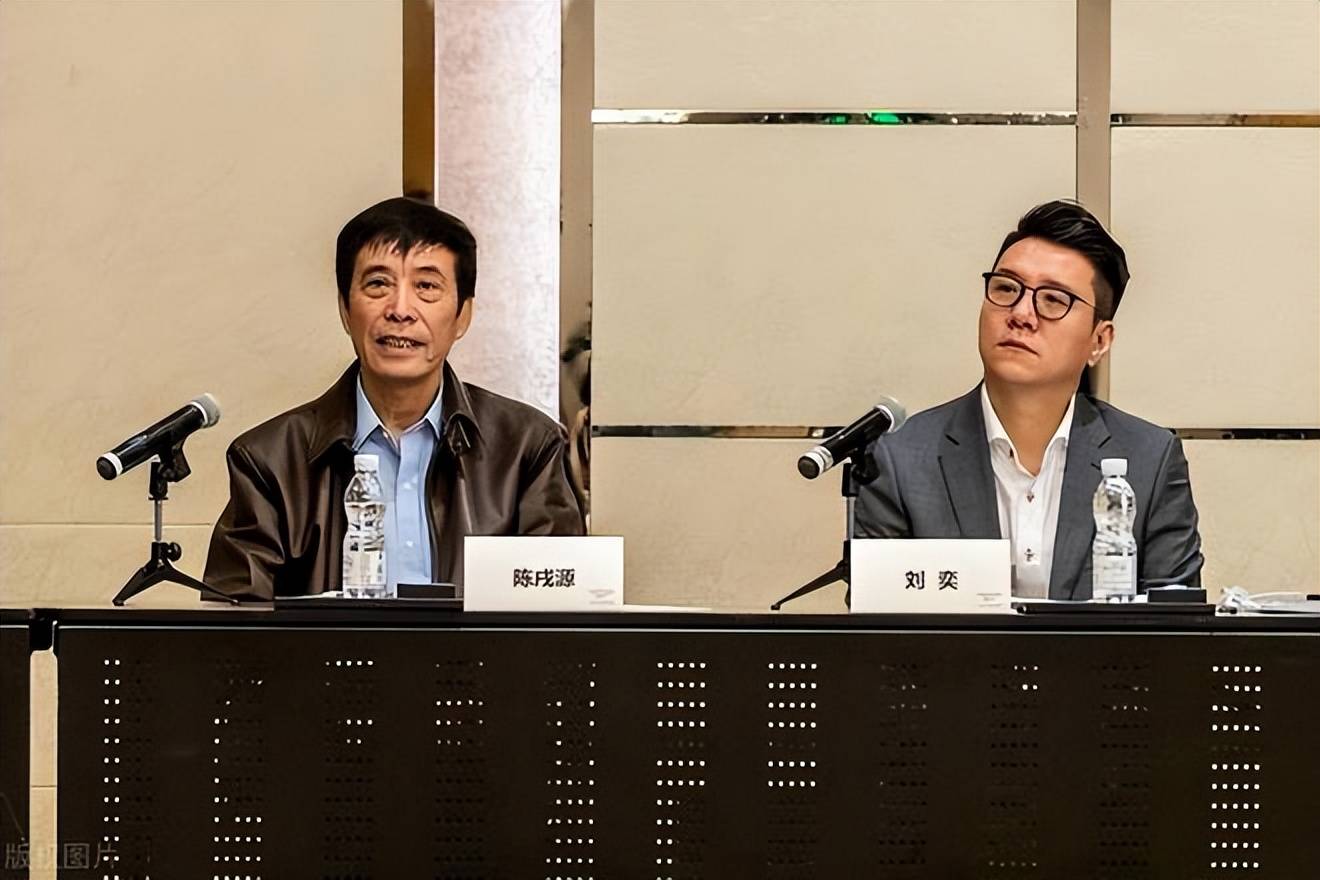 皇冠足球平台代理_李铁案最新进展!陈戌源在足协年薪被曝光皇冠足球平台代理,张冰:有裁判被拷走了