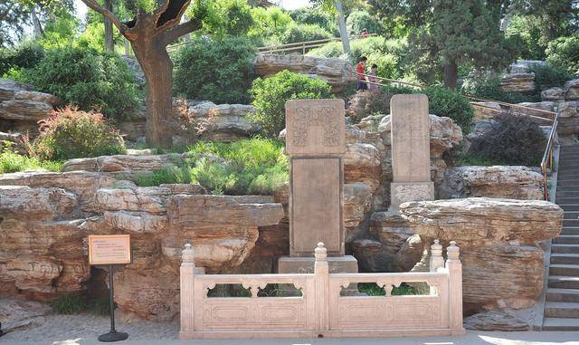 皇冠信用盘登_崇祯生性多疑皇冠信用盘登,不信文官武将,为何却很信任宦官?