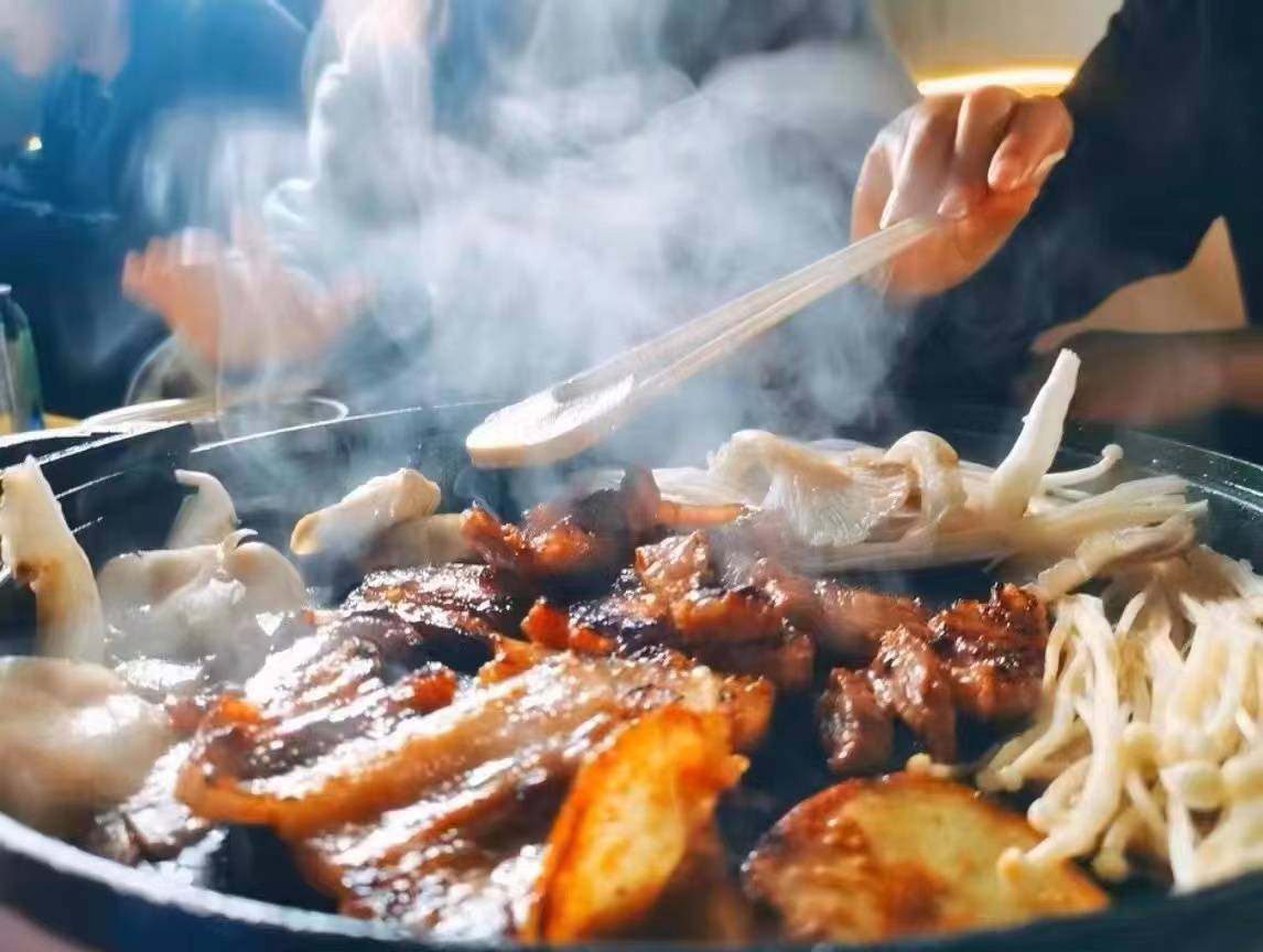 皇冠信用盘在哪里开通_热情好客的东北人皇冠信用盘在哪里开通,扎扎实实的好牛肉