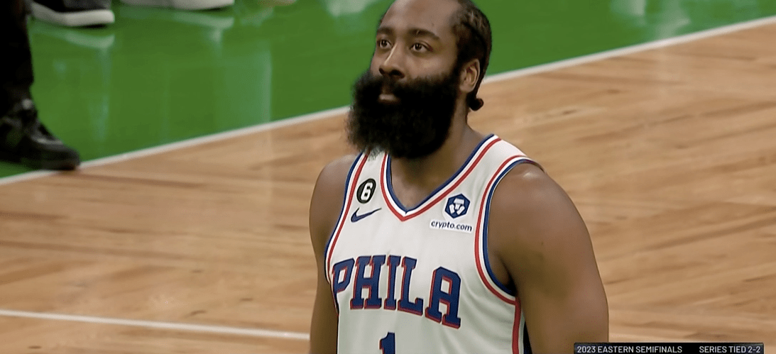 皇冠信用盘登2登3_3-2皇冠信用盘登2登3!费城拿下天王山 登帝连线50+15+13太无解 马克西30+7终爆发